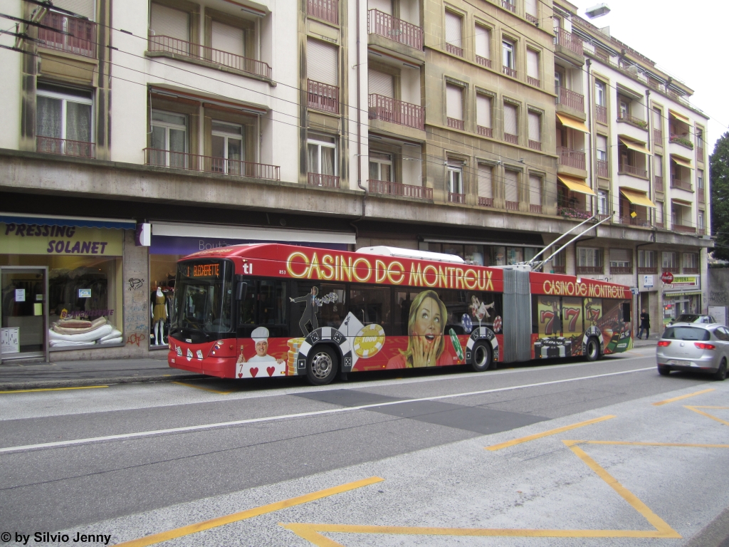 tl Nr. 853 ''Casino de Montreux'' (Hess Swisstrolley 3 BGT-N2C) am 16.11.2012 in Lausanne, Valentin.