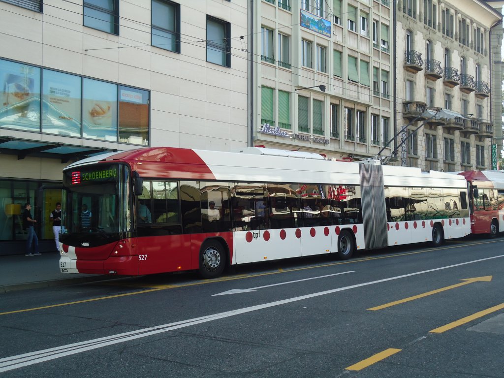 TPF Fribourg - Nr. 527 - Hess/Hess Gelenktrolleybus am 19. August 2012 beim Bahnhof Fribourg