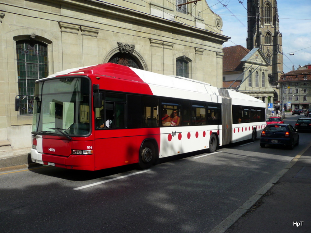 tpf - Hess-Swisstrolley BGT-N2C  Nr.514 unterwegs auf der Linie 1 in Fribourg am 05.08.2011