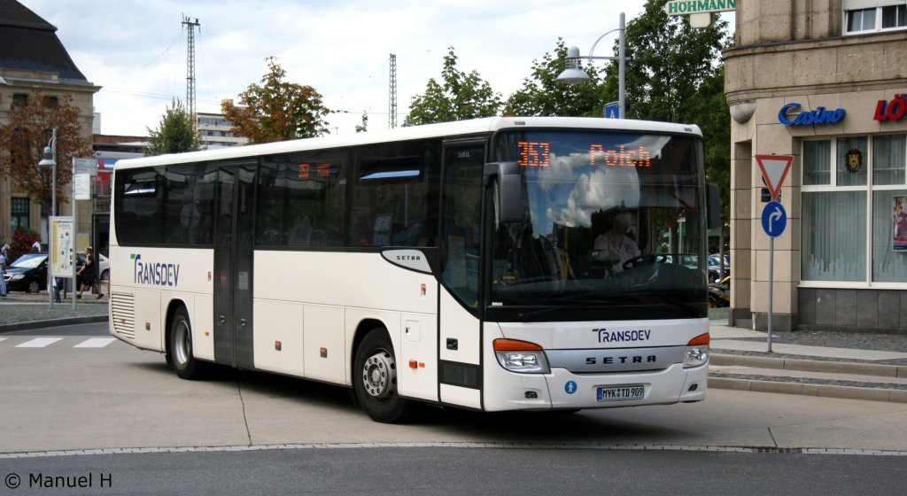 Transdev (MYK TD 909).
Aufgenommen am HBF Koblenz, 19.8.2010.
