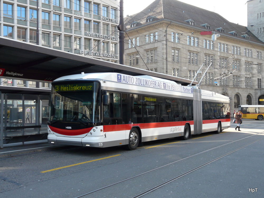 VB St.Gallen - Hess-Swisstrolley BGT-N2C Nr.175 unterwegs in St.Gallen am 14.11.2010