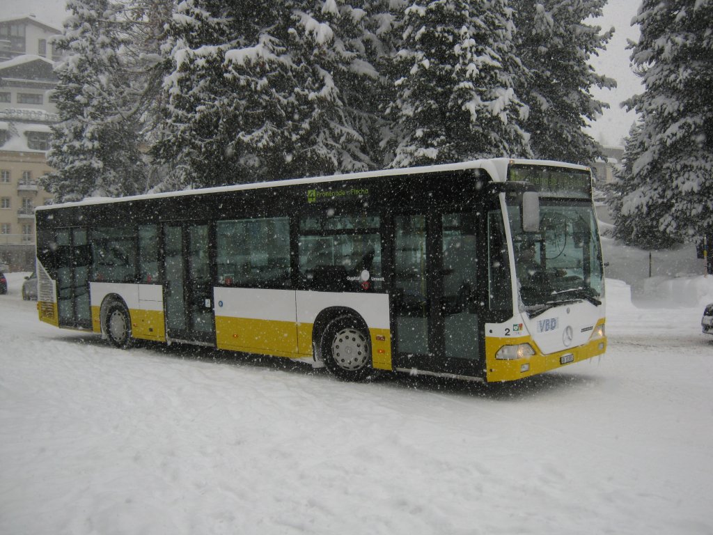 VBD Citaro Nr. 2 auf der Linie 4 in Davos Dorf, 31.12.2011. 

