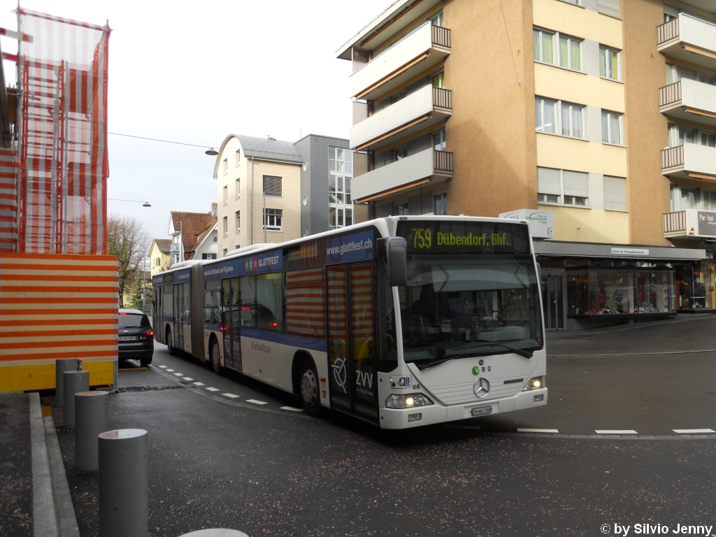 VBG/Eurobus Nr. 86 (Mercedes Citaro O530G) am 11.12.10 beim Bhf. Wallisellen.