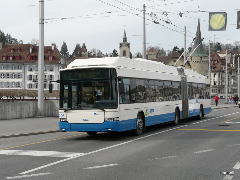 VBL - Hess-Swisstrolley BGT-N2C Nr.206 unterwegs auf der Linie 7 in Luzern am 16.03.2013