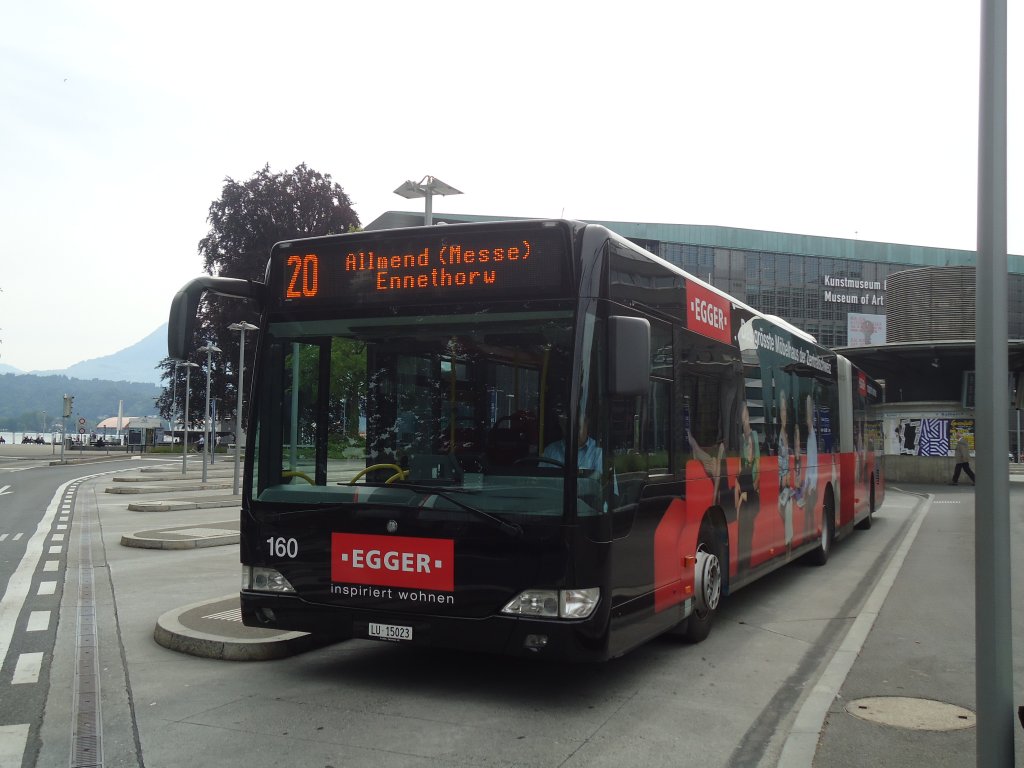 VBL Luzern - Nr. 160/LU 15'023 - Mercedes Citaro am 27. Mai 2012 beim Bahnhof Luzern (mit Vollwerbung fr  EGGER )