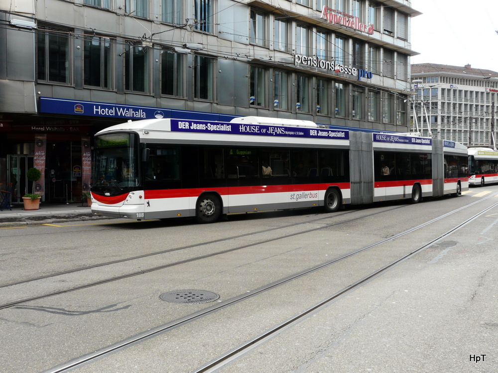 VBSG - Hess-Swisstrolley BGGT-N2C  Nr.188 unterwegs beim Bahnhof in St.Gallen am 13.09.2012