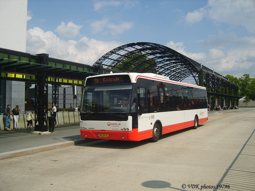 VEOLIA 5213 als Linie 41 nach Kerkrade - Heerlen Busstation am 28. Juli 2010