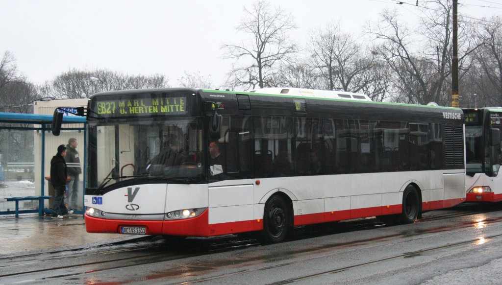 Vestische 2311 (RE VS 2311) mit dem SB27 in Wanne Eickel,17.1.2010.