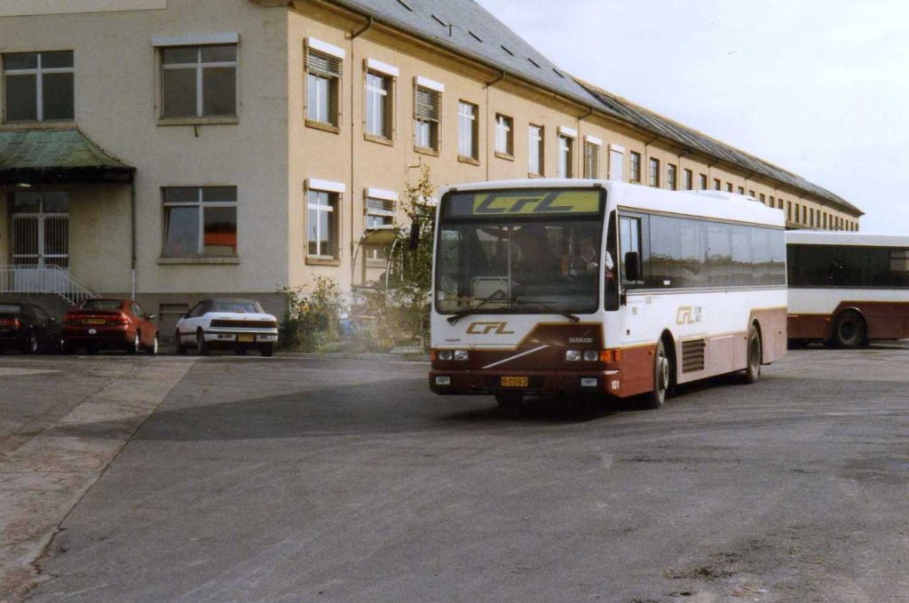 Volvo / Berkhof B10M der CFL Luxemburg, aufgenommen im Oktober 1997 in Luxemburg am CFL Depot.