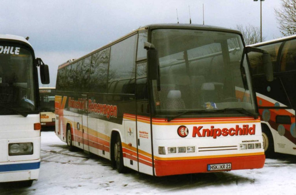 Volvo B12-600, aufgenommen im Februar 1999 auf dem Parkplatz der Westfalenhallen in Dortmund.