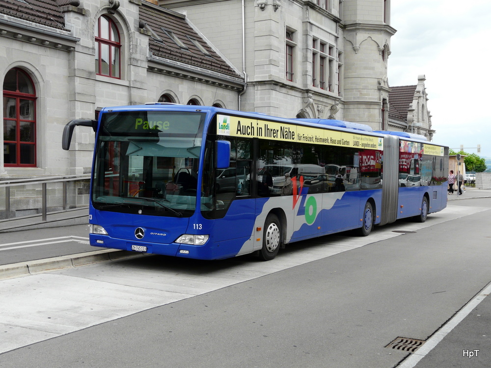VZO - Mercedes Citaro Nr.113  ZH 745113 bei den Bushaltestellen vor dem Bahnhof in Rapperswil am 24.06.2011