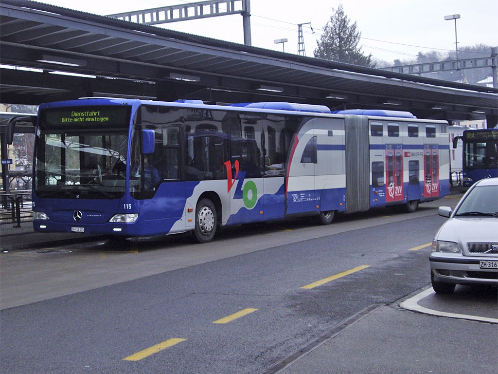 VZO Mercedes Citaro NR.115 *S-Bahn*am R�ti ZH Bahnhof am 17.2.10