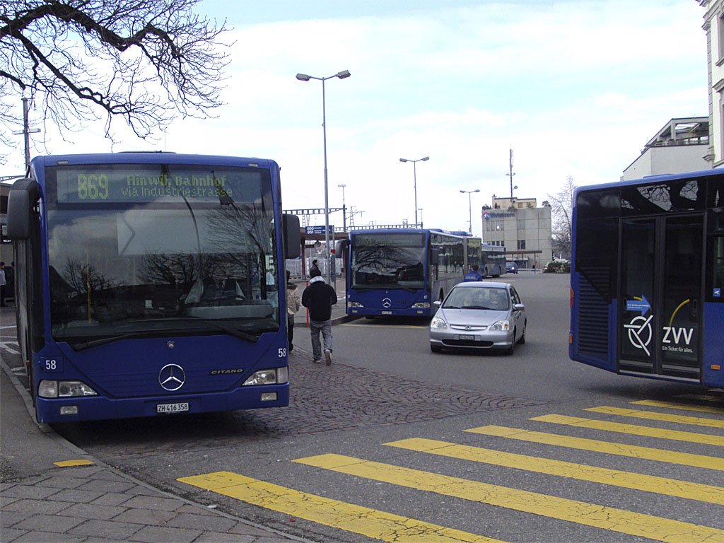 VZO-Merceds Citaro NR.58 am Wetzikon,Bahnhof am 13.3.10 
