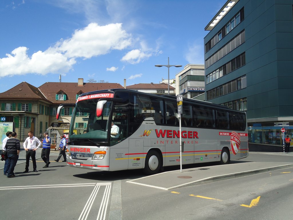 Wenger, Interlaken - Nr. 1/BE 483'461 - Setra am 29. April 2012 beim Bahnhof Thun (Mannschaftsbus des FC Thun)