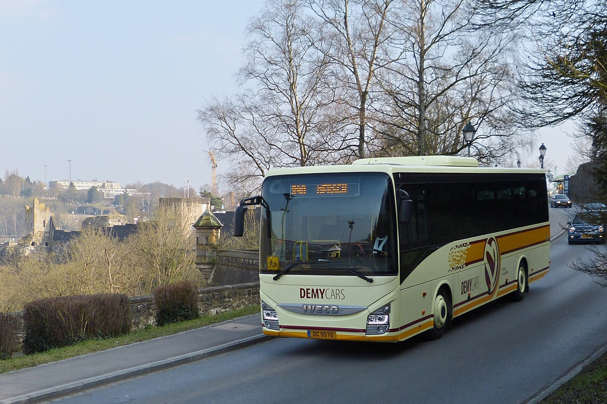 . DC 9540, Iveco Crossway Bus, von Demy Cars unterwegs in den Strassen der Stadt Luxemburg. 23.03.2015