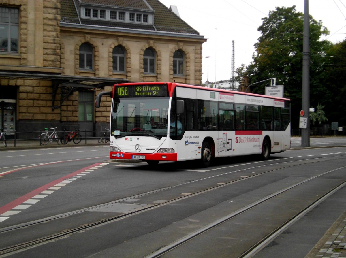  Mercedes-Benz O 530 I (Citaro) auf der Linie 058 nach Krefeld-Elfrath Rumelner Strae am Hauptbahnhof Krefeld.(13.10.2013) 