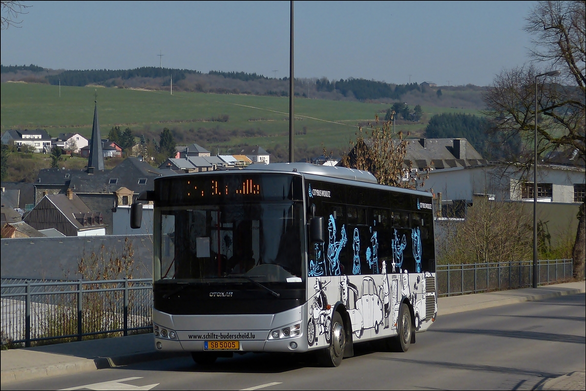 .  (SB 5005) Kleinbus der Marke OTOKAR VECTIO 250LE als Citybus in den Straen von Wiltz im Einsatz.  28.03.2014