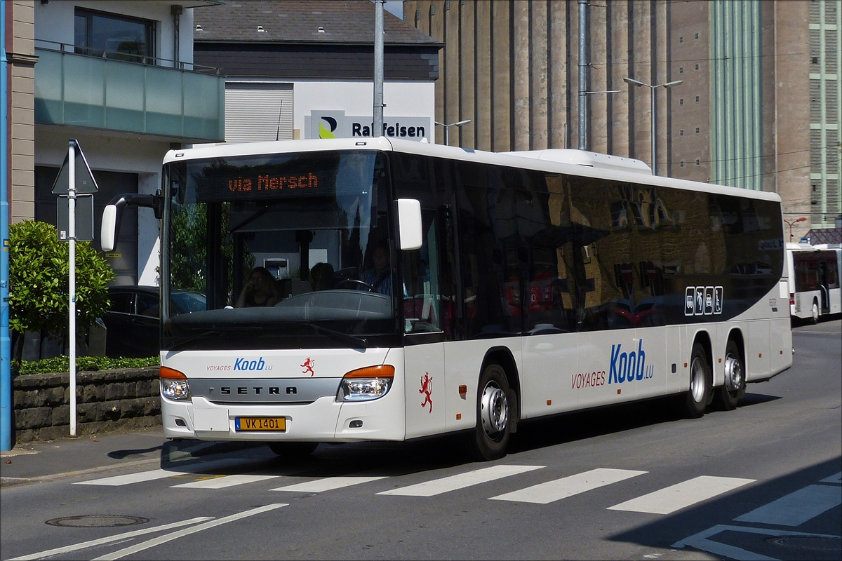 . VK 1401, Setra S 418 Le busines, von Voyages Koob, unterwegs als SEV zwischen Ettelbrück und Luxemburg.  Mersch 28.08.2017 