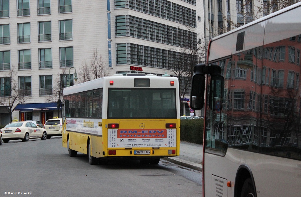 14.02.2014 am Anhalter Bahnhof in Berlin steht der O405 von Fechtner. Der Bus soll als historischer Bus erhalten werden.