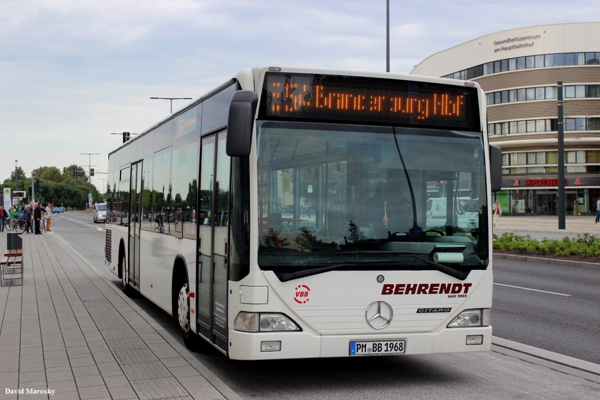 21.08.2014 am Brandenburger Hauptbahnhof steht der Citaro I der Firma Behrendt, Kloster Lehnin. 