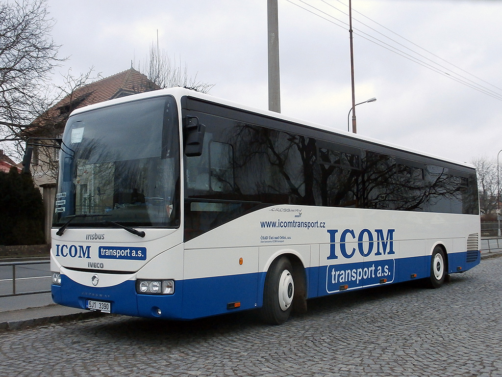 ČSAD Ústí nad Orlicí hat 17 Irisbus Crossway in 2014 gekauft. Wagen 5J1 3390 ist in Vysoké Mýto, wo Irisbus (heute Iveco Bus, früher KAROSA) Siedlung hat. (27.02.2015)
