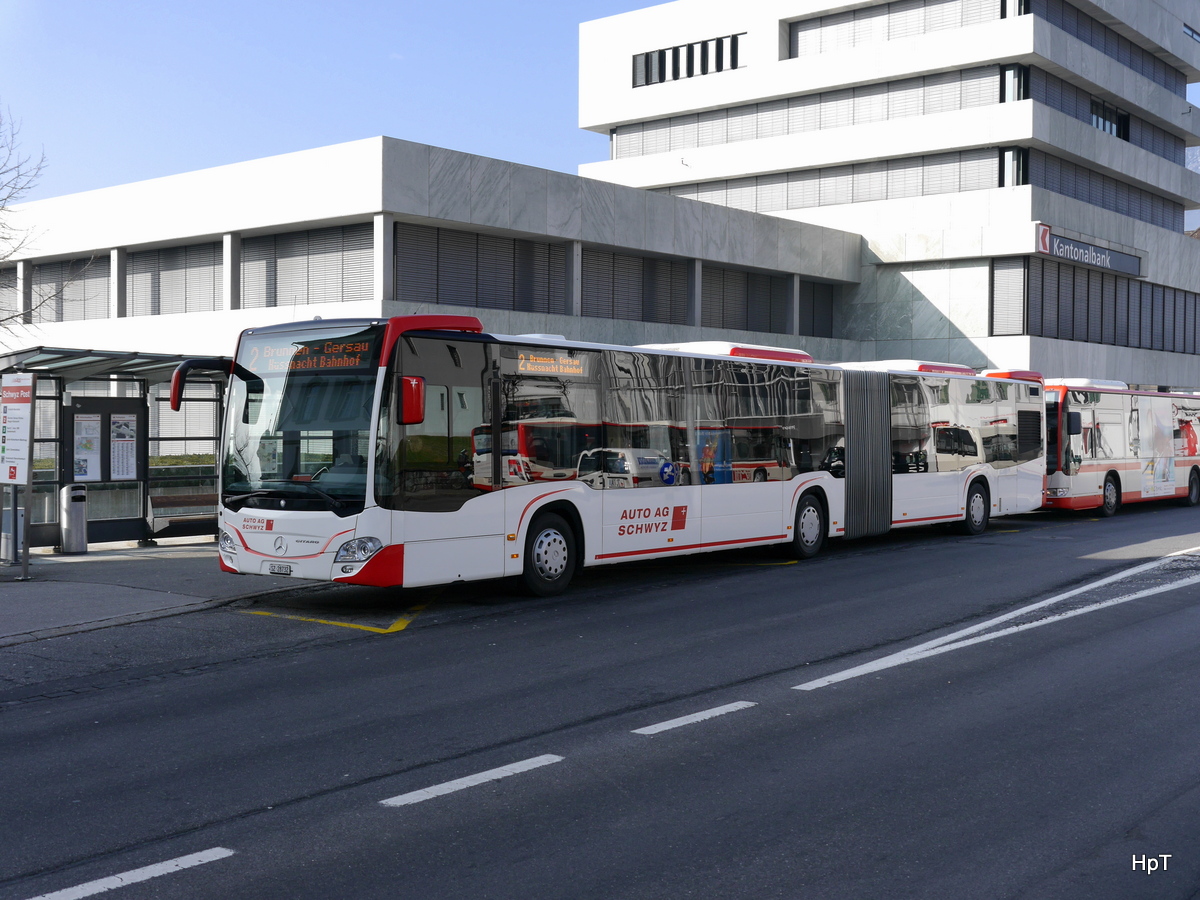 AAGS - Mercedes Citaro Nr.32  SZ 28732 unterwegs auf der Linie 2 bei den Haltestellen Schwyz Post am 27.02.2016