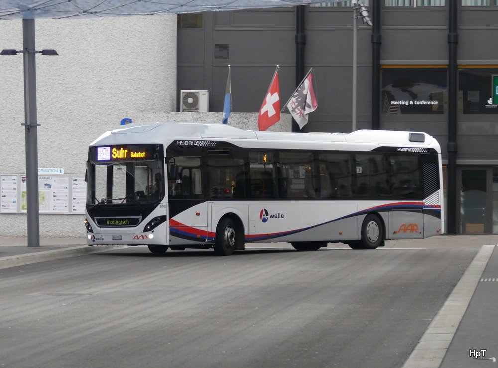AAR - Volvo 9700  Nr.53 AG 7553 unterwegs auf der Linie 4 vor dem Bahnhof in Aarau am 28.12.2013