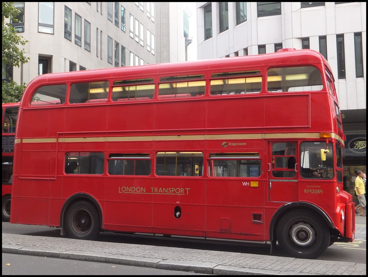 AEC Routenmaster von Stagecoach London in London am 25.09.2013