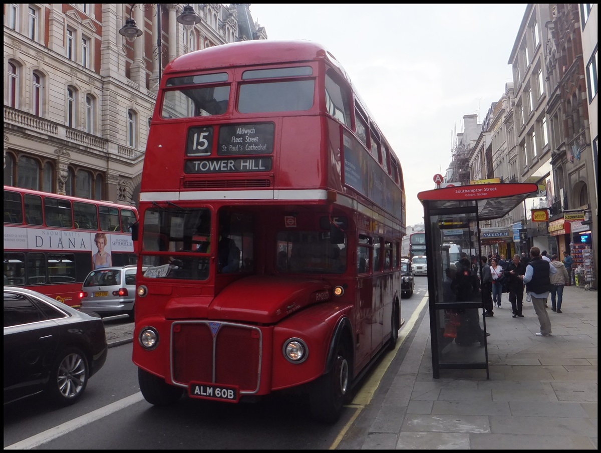 AEC Routenmaster von Stagecoach London in London am 25.09.2013