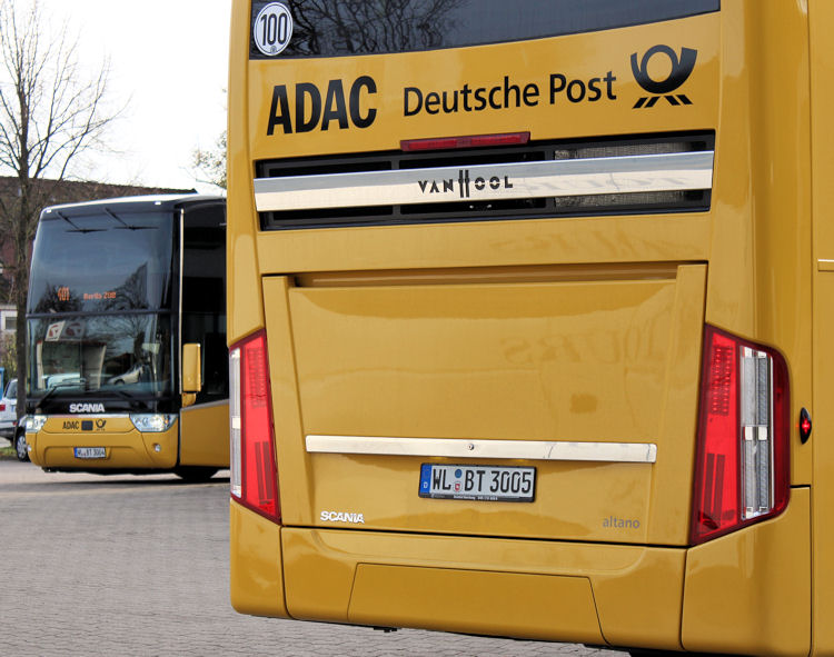 Am 31.10.2013 ist die  ADAC Postbus  Flotte des Tostedter Unternehmen  Becker Tours  - www.Becker-Reisen.de fr den Start am 01.11.2013 >Bremen-Hamburg-Berlin<
gerstet.