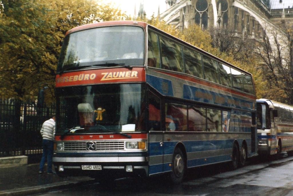 Aus dem Archiv: Setra S 228 DT  Zauner , Paris 1986