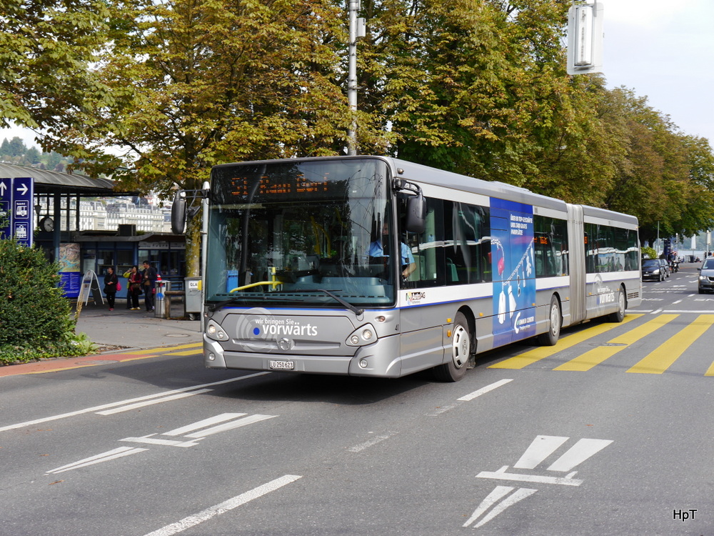 Auto AG Rotenburg - Irisbus Nr.41  LU 250623 unterwegs vor dem Bahnhof in Luzern am 25.09.2014