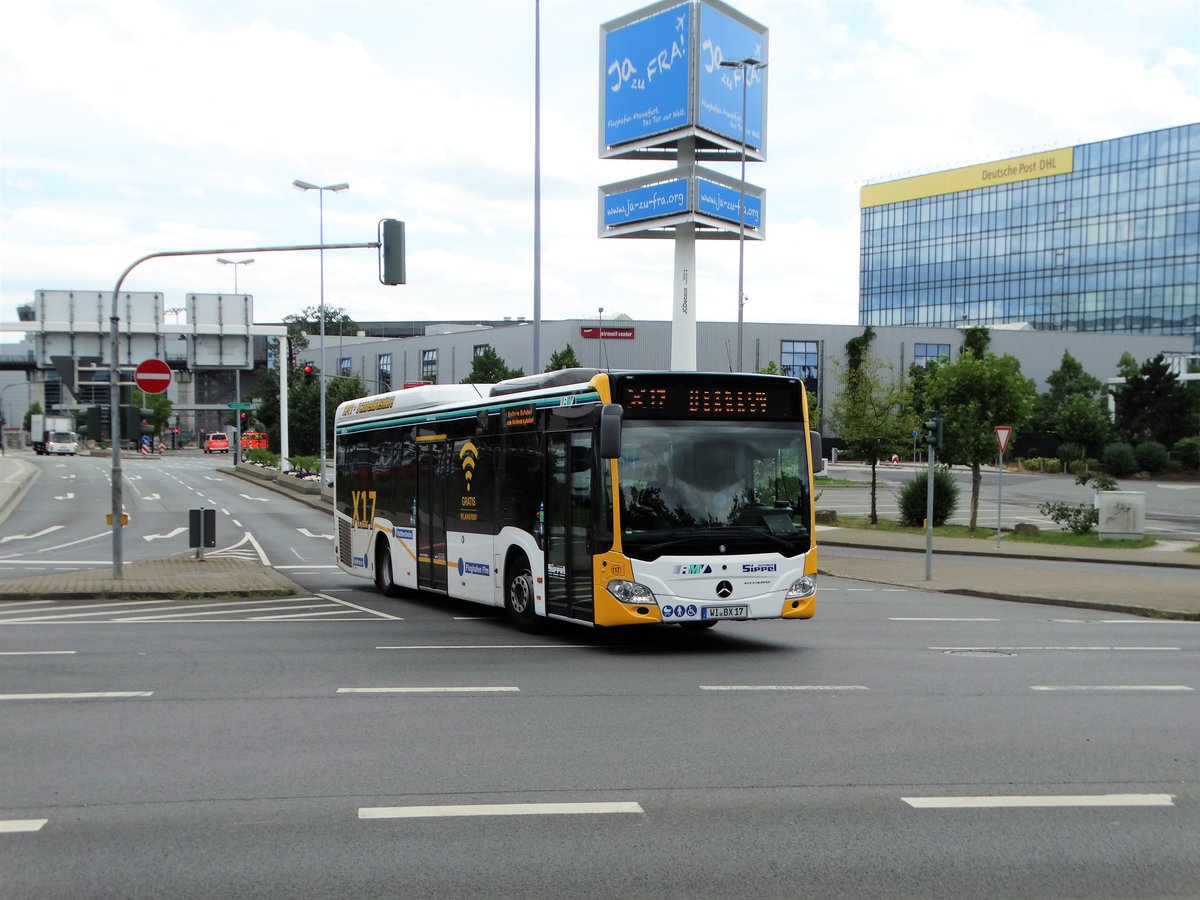 Autobus Sippel Mercedes Benz Citaro 2 Schnellbuslinie X17 mit Gratis WLAN am 29.07.17 am Frankfurter Flughafen 