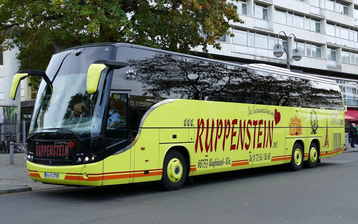 Beulas Aura von Ruppenstein Busreisen, Berlin im Oktober 2019.