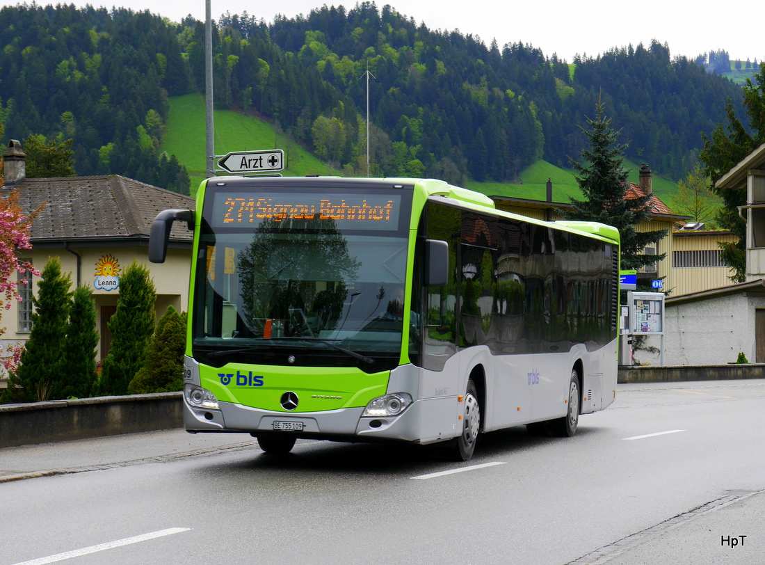 BLS Busland - Mercedes Citaro  Nr.109  BE  755109 unterwegs auf der Linie 271 in Eggiwil am 04.05.2015