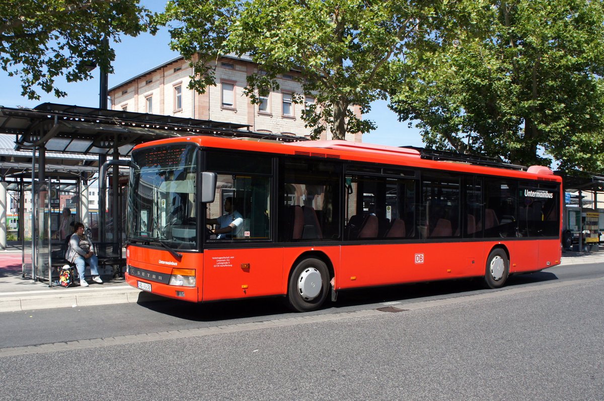 Bus Aschaffenburg / Verkehrsgemeinschaft am Bayerischen Untermain (VAB): Setra S 315 NF (AB-VU 38) der Verkehrsgesellschaft mbH Untermain (VU) / Untermainbus, aufgenommen im Juli 2019 am Hauptbahnhof in Aschaffenburg.