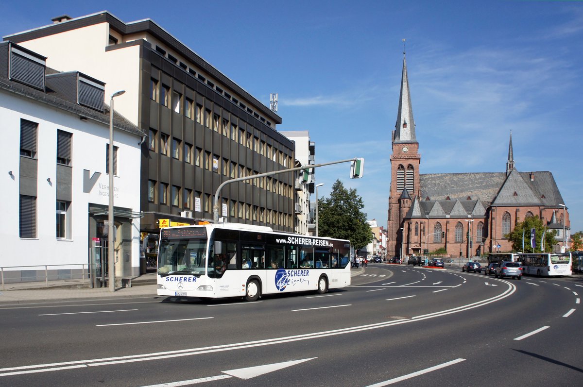 Bus Bad Kreuznach: Mercedes-Benz Citaro von Scherer Reisen. Aufgenommen im August 2017 im Stadtgebiet von Bad Kreuznach.