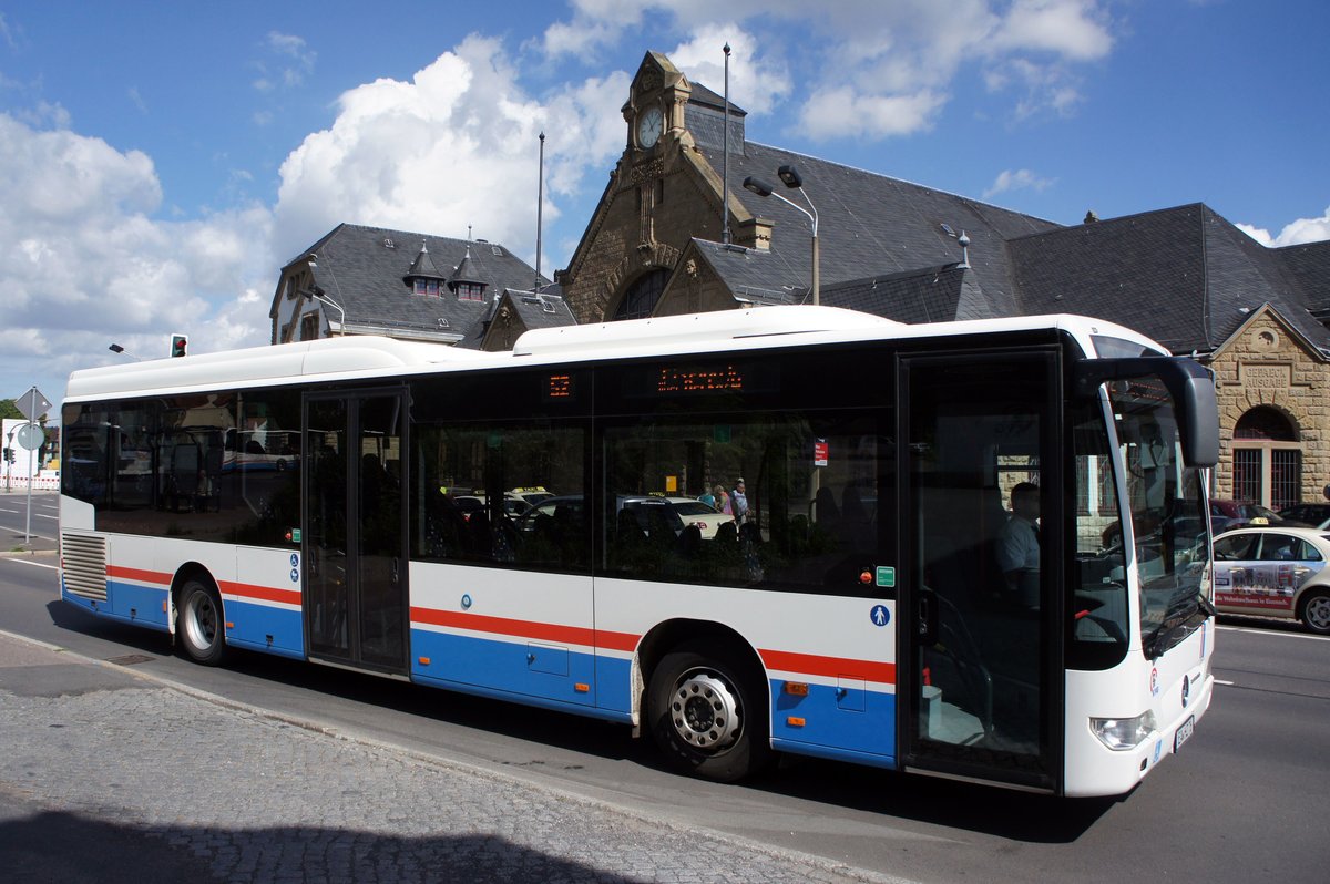 Bus Eisenach / Verkehrsgesellschaft Wartburgkreis mbH (VGW): Mercedes-Benz Citaro LE Ü der KVG Eisenach, eingesetzt im Überlandverkehr. Aufgenommen am Hauptbahnhof von Eisenach im August 2016.