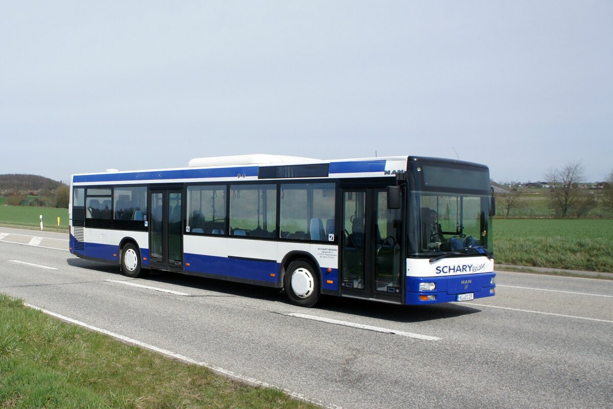 Bus Rheinland-Pfalz: MAN NL (KL-EC 29) von Schary-Reisen GbR, aufgenommen im Mrz 2023 in der Nhe von Mehlingen, einer Ortsgemeinde der Verbandsgemeinde Enkenbach-Alsenborn im Landkreis Kaiserslautern.