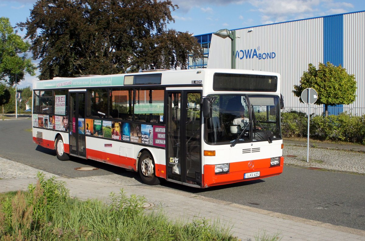 Bus Treuen / Bus Vogtland: Mercedes-Benz O 405 (V-KV 415) der Göltzschtal-Verkehr GmbH Rodewisch (GVG), aufgenommen im September 2019 am Bahnhof von Treuen (Vogtlandkreis).