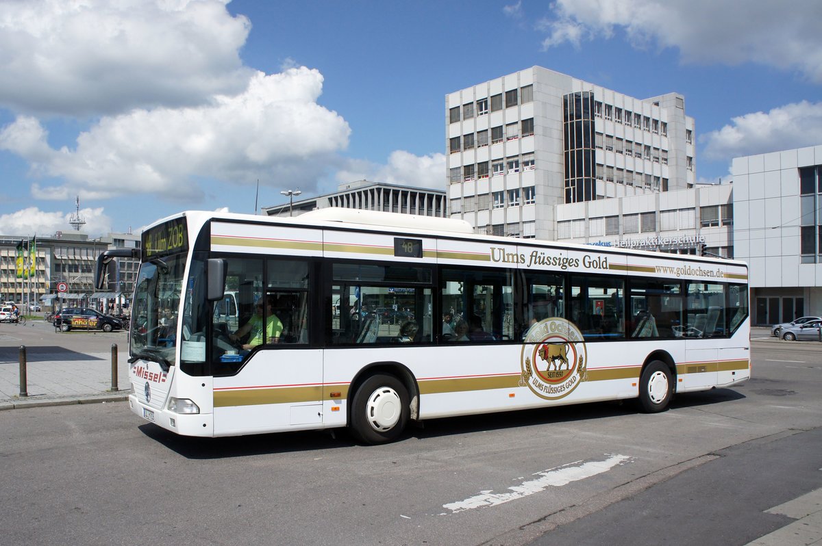 Bus Ulm: Mercedes-Benz Citaro von Omnibus Missel, aufgenommen im Juni 2016 am Hauptbahnhof in Ulm.