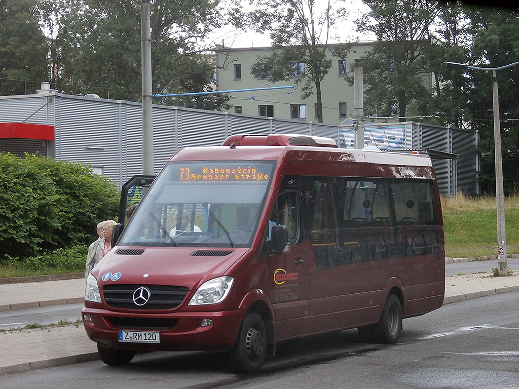 Chemnitz. Sprinter City der Taxi und Busbetrieb Reichelt auf der Linie 73 in Chemnitz. (14.7.2019)