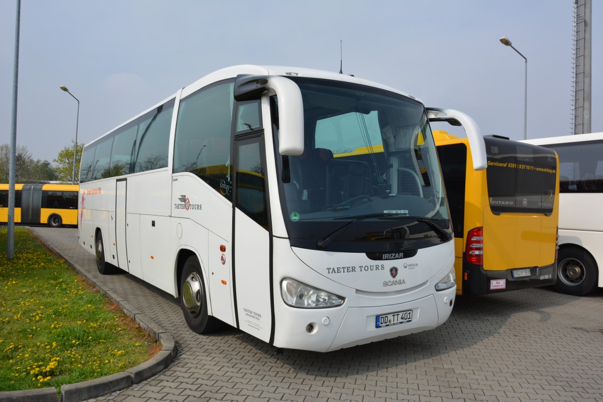 DD-TT 401 von Taeter Tours in Dresden Gruna am 06.04.2014.