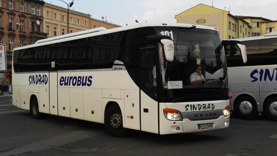 Ein Setra aus der 400er Serie von 'SINDBAD eurobus' mit der Wagennummer 101 in Opole. | August 2016