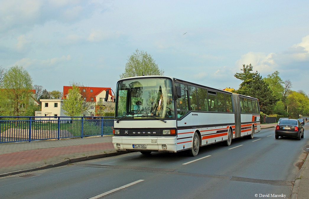 Ein Setra S219 UL in Brandenburg, Krakauer Straße. 12.04.2014