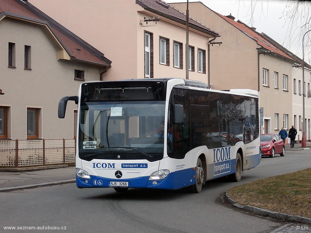 Einer der ersten Citaros K in Tschechien bei ČSAD Ústí nad Orlicí (Mitglied der ICOM Transport). Icom ist der grosste Betrieber der Mercedes-Benz Wagen in Tschechische Republik. (27.02.2015)