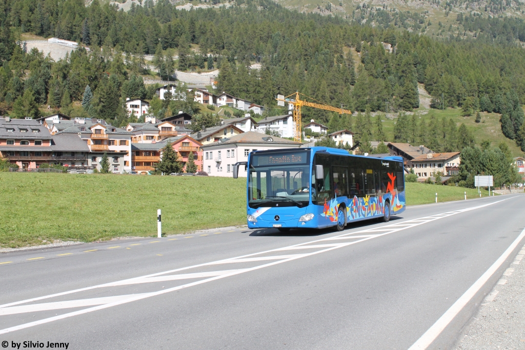 Engadin Bus GR 100 108 (Mercedes Citaro C2 O530) am 13.9.2016 in Silvaplana, Kreisel Mitte