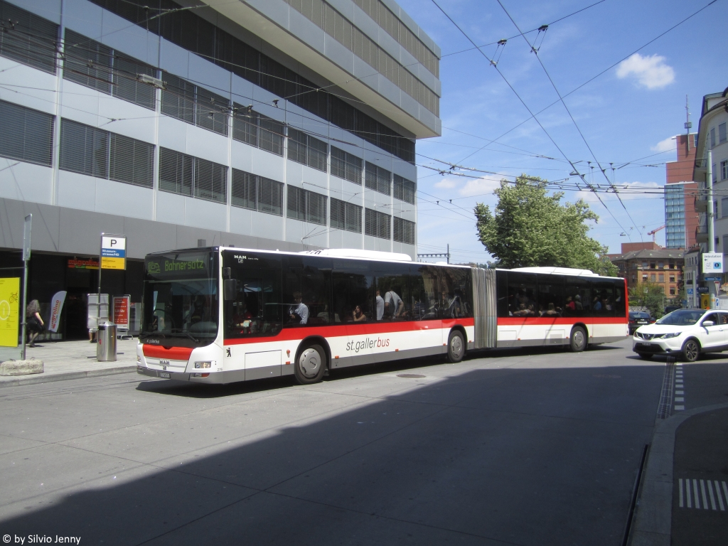 Entgleisung Winterthur Juni 2018: St.Gallerbus Nr. 276 (MAN A23 Lion's City GL) am 16.6.2018 als Bahnersatz beim Hauptbahnhof Winterthur