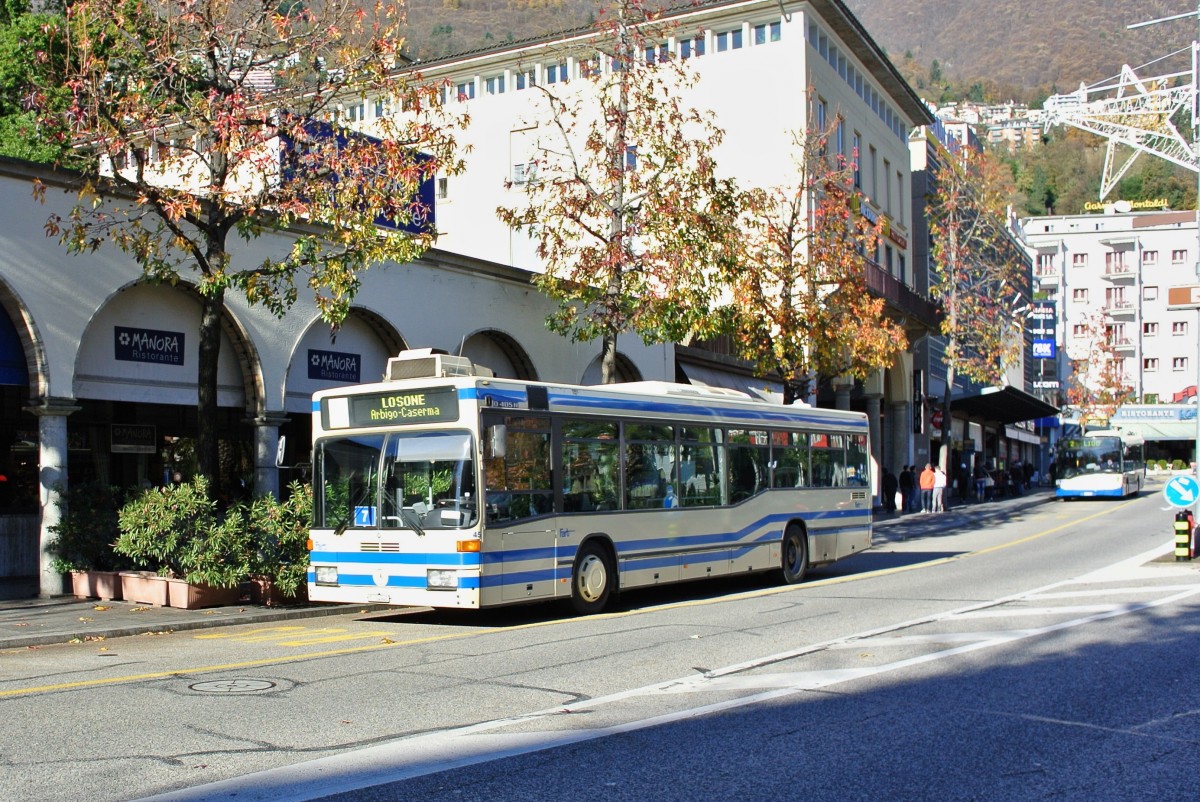 FART MB 405 N Nr. 45 auf der Linie 7 in Locarno, 26.11.2013.