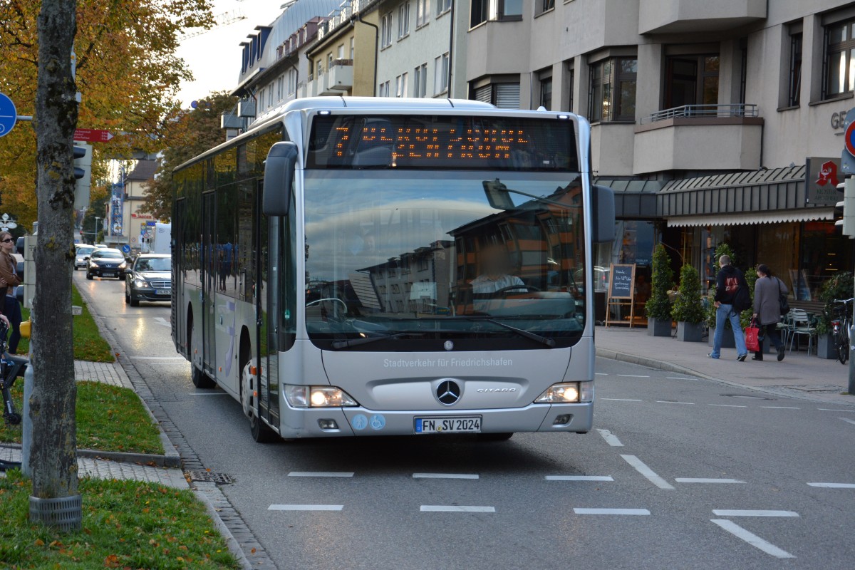 FN-SV 2024 fährt am 07.10.2015 auf der Linie 7. Aufgenommen wurde ein Mercedes Benz Citaro Facelift / Friedrichshafen Friedrichstraße.
